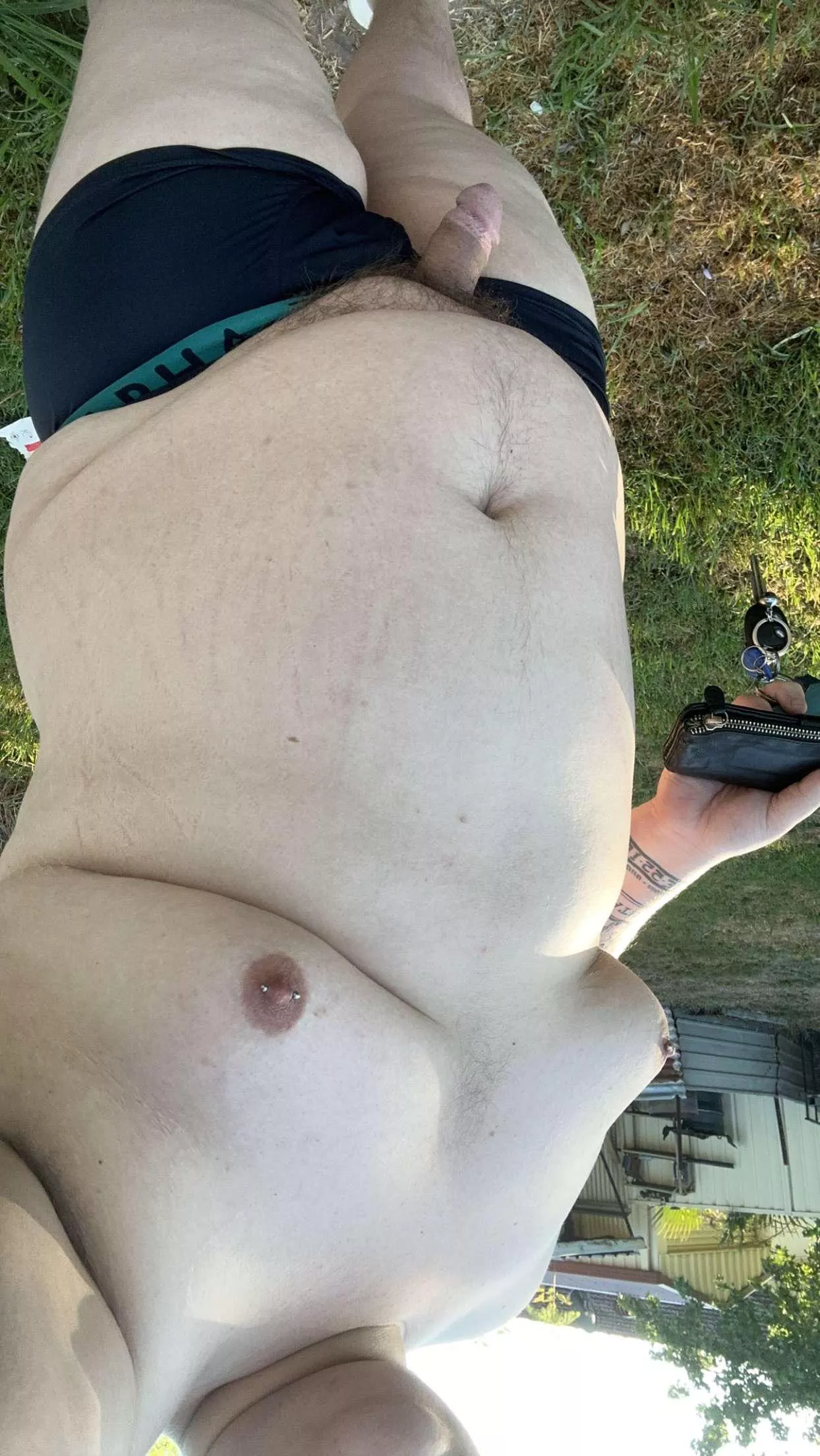 23 a virgin that needs attention hehe x