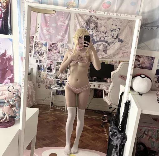 Any nerdy guys on? ;)