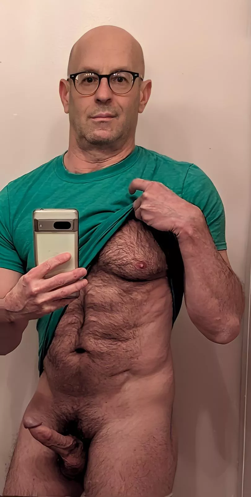 How do you like me in green?