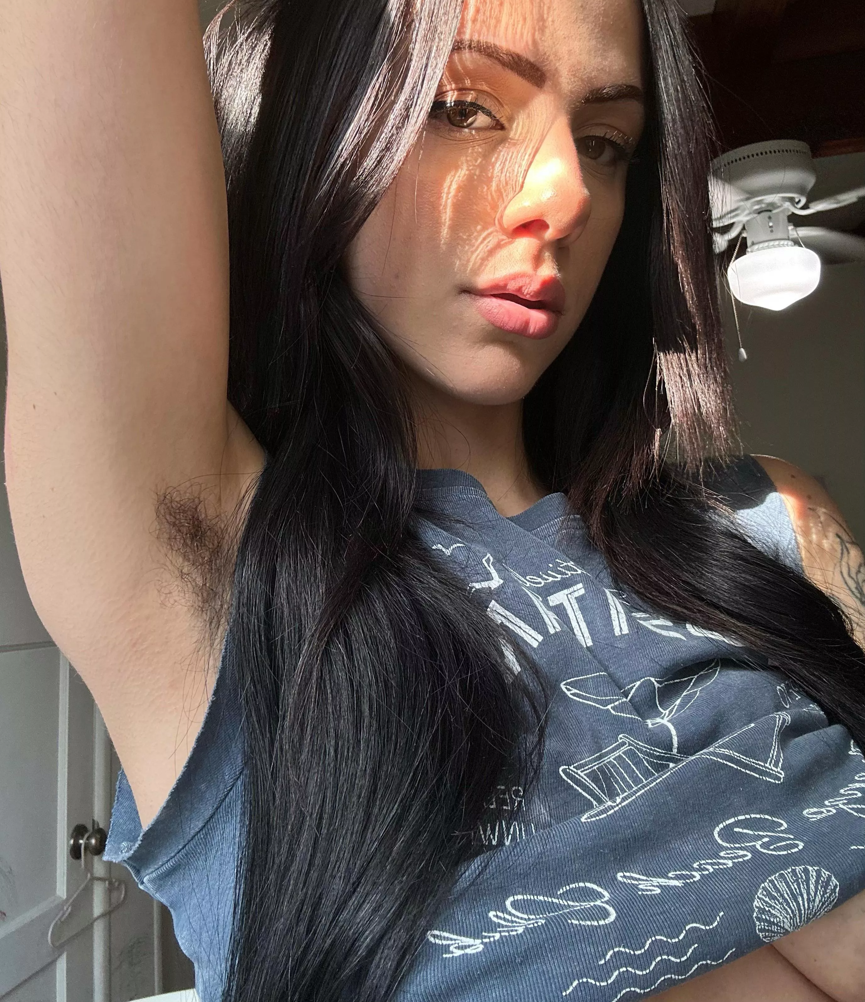 I used to keep my arms down all the time because my hairy armpits embarrassed my ex 