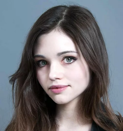 India Eisley