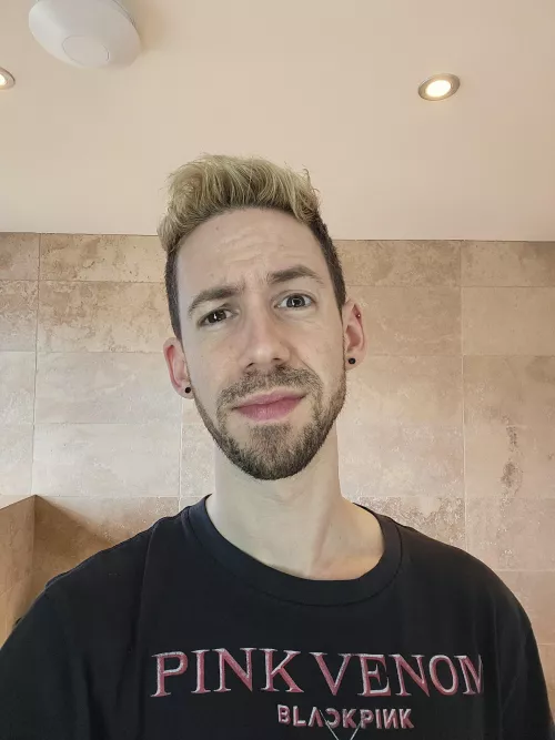 Morning all! Sleepy eyes