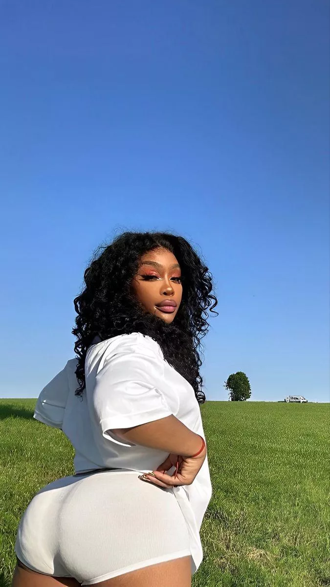 SZA Booty
