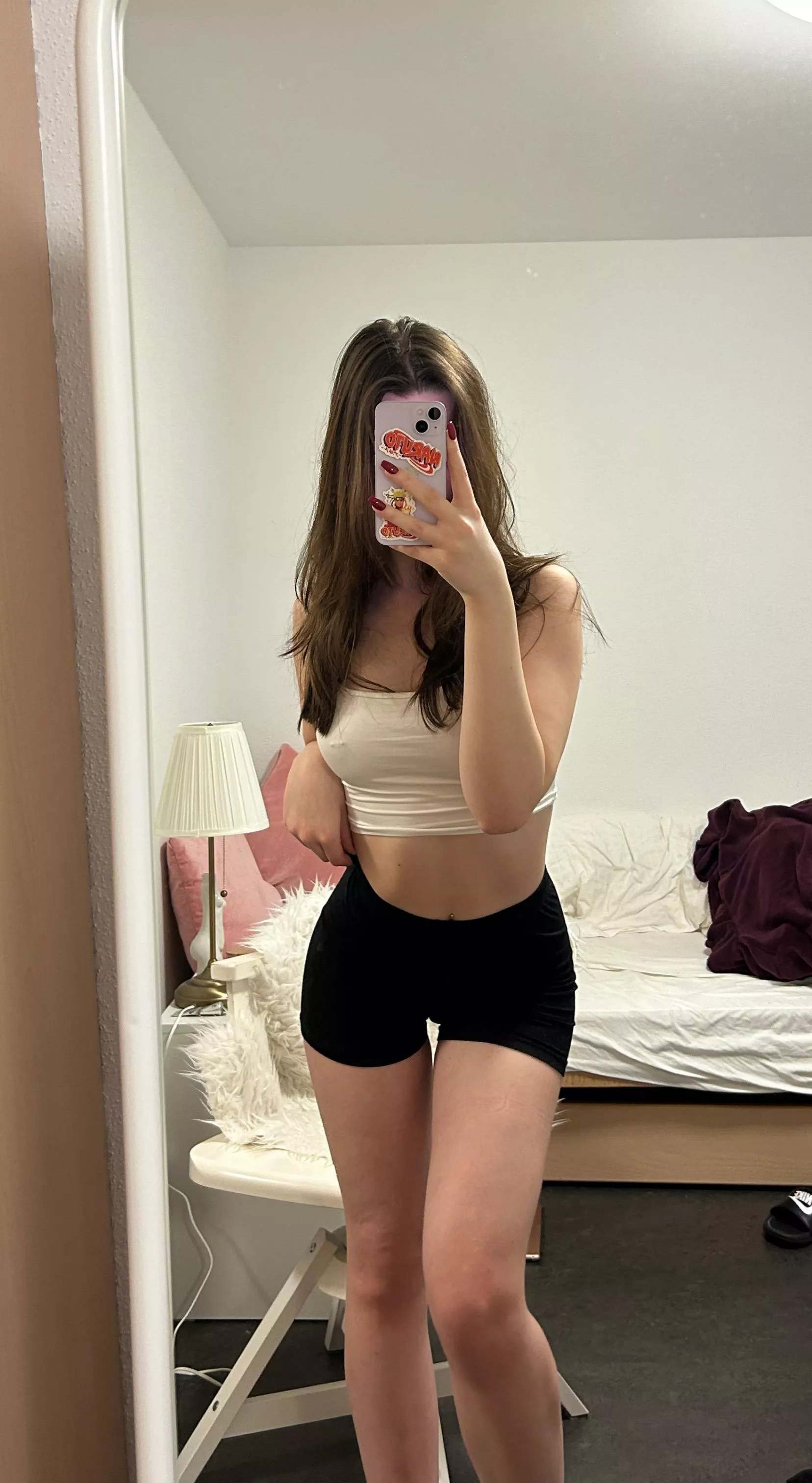 Tell me yes and I‘ll send you my secret private pics