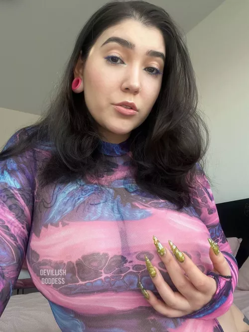 feel My nails gently scratching your tender brain