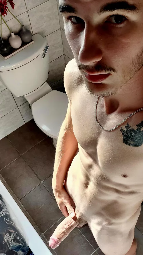 I love taking naked photos