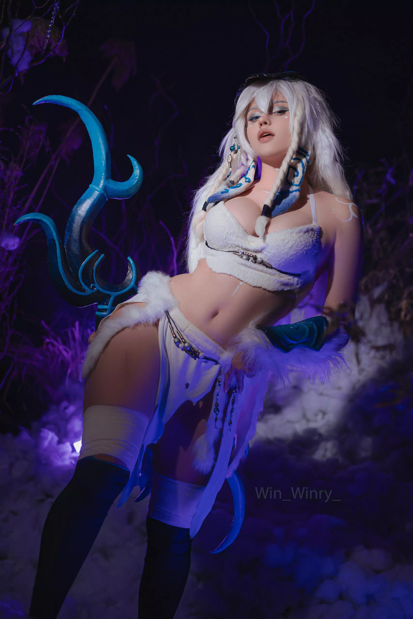 Kindred cosplay (Win_Winry)