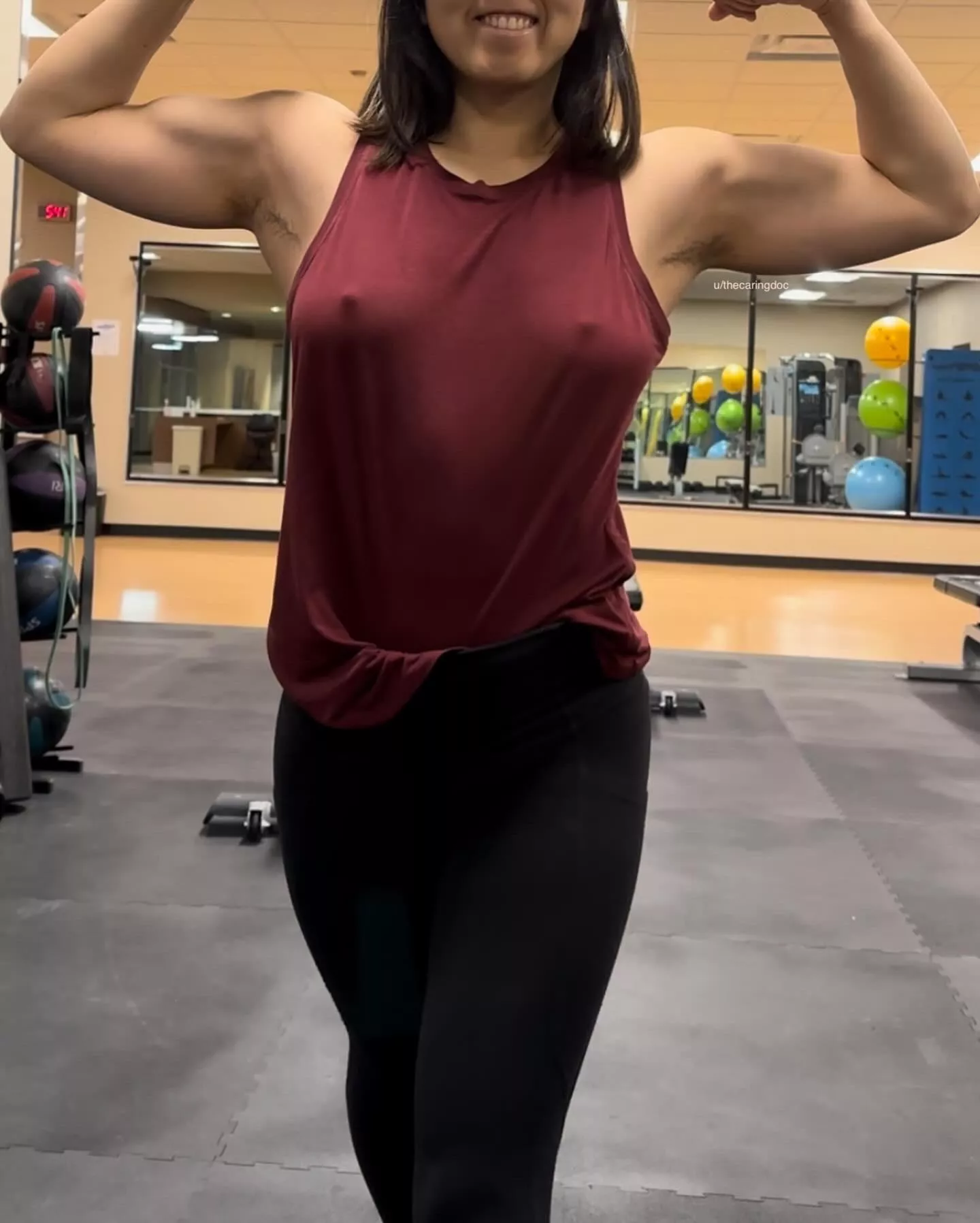 Quadruple flex of biceps and nips
