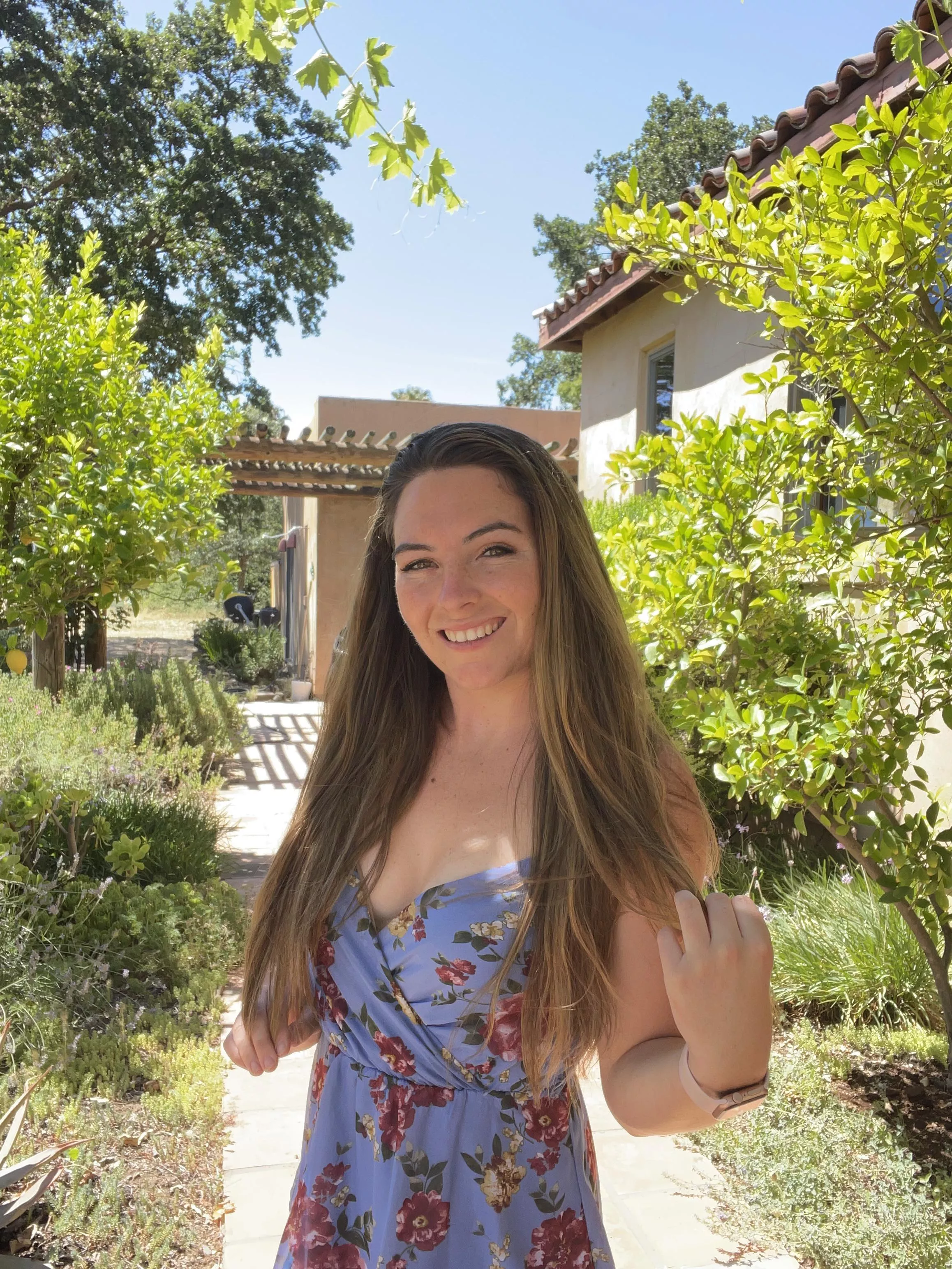 springtime means dress season has returned 👗