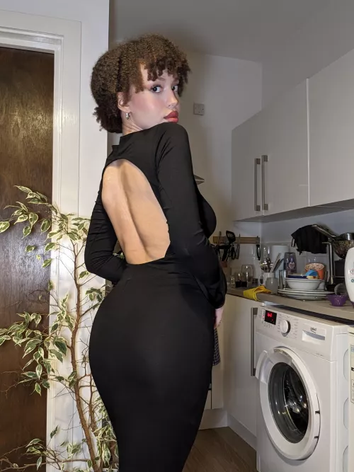 We're going on a date 😈