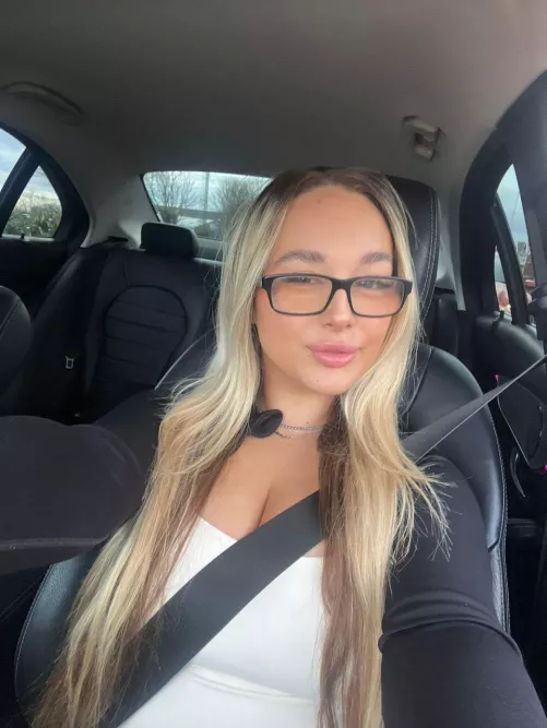 Would you rather cum on me or inside me?