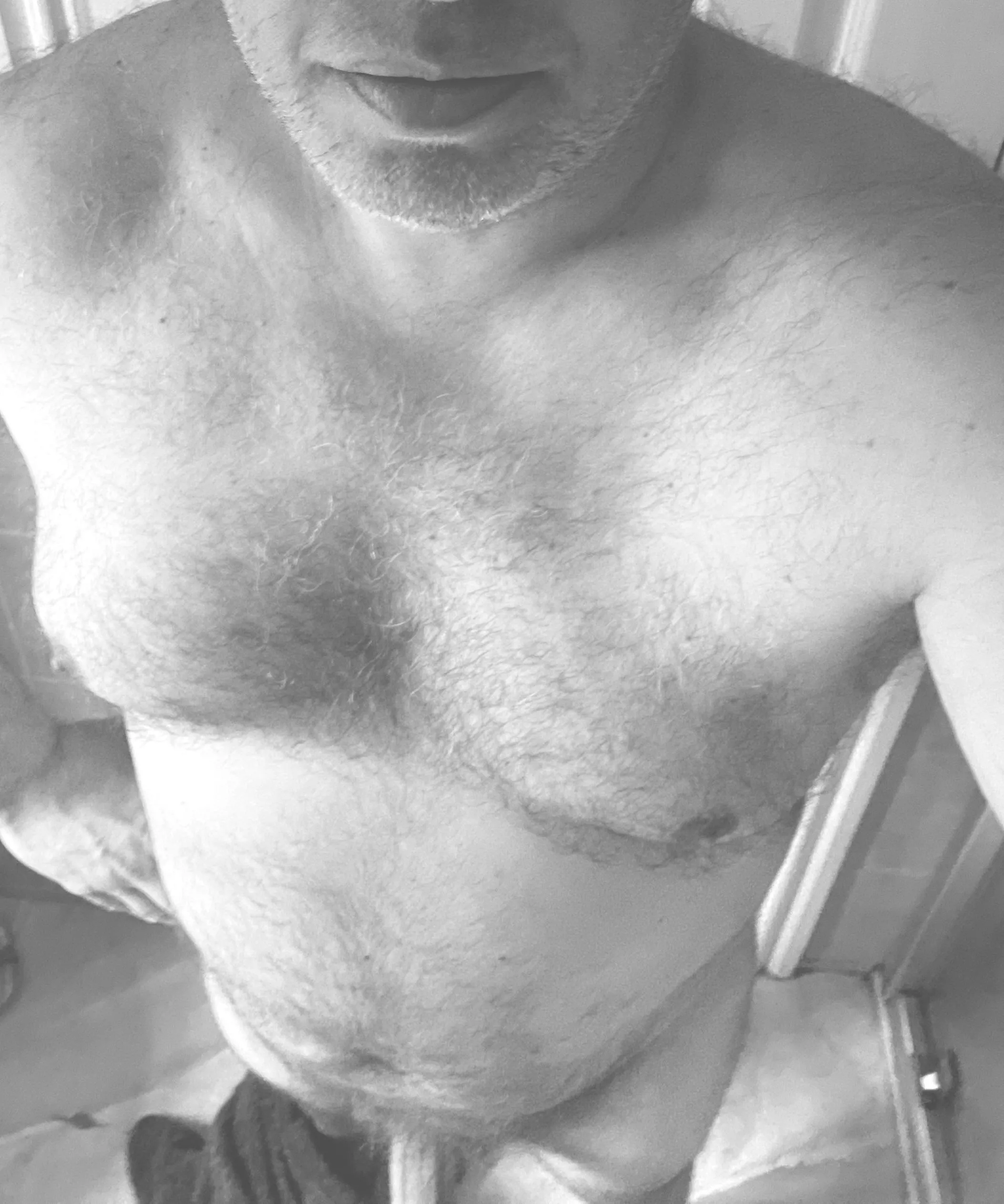 [45] Ladies do you like a 🇬🇧 Dadbod?