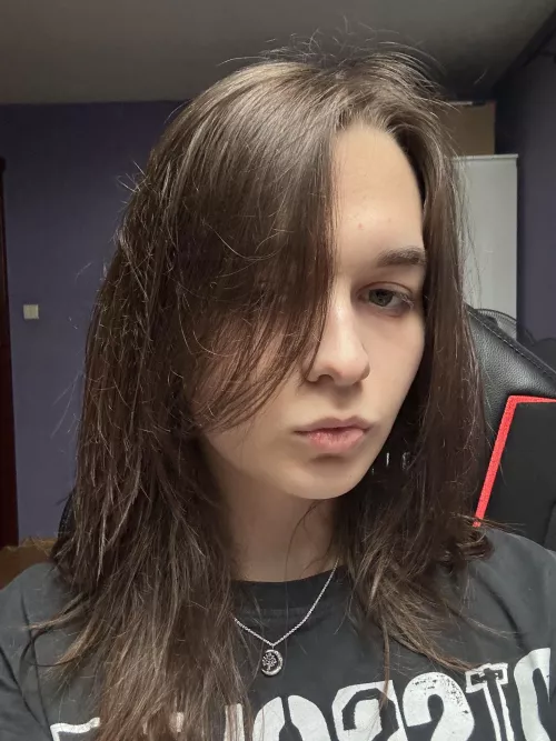 Cis girl right here ✌️