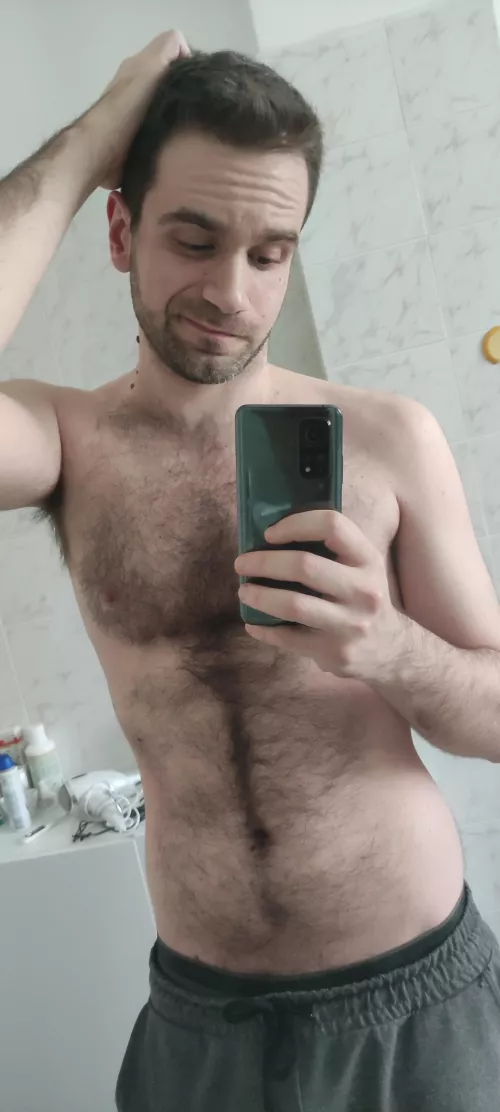 Enjoying the long weekend 😌 what ps5 games are you playing? Open up for suggestions.