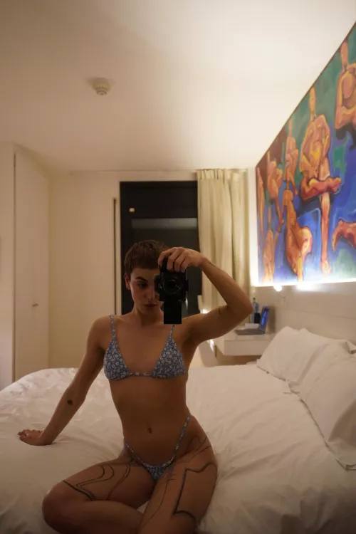 I love my short hair and my naughty body