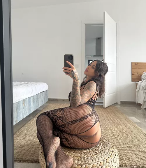 Let me taste your talented tongue