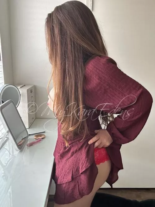 My hair is half my height ;)