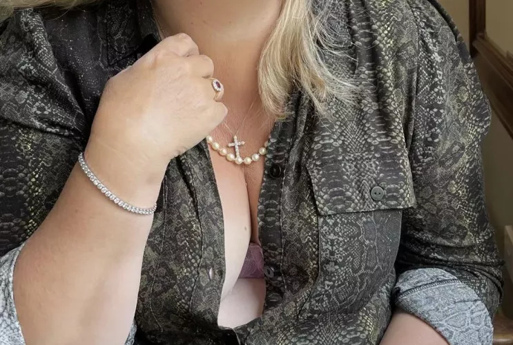 Yes I know the button is open but do I care …. Enjoy 😉 