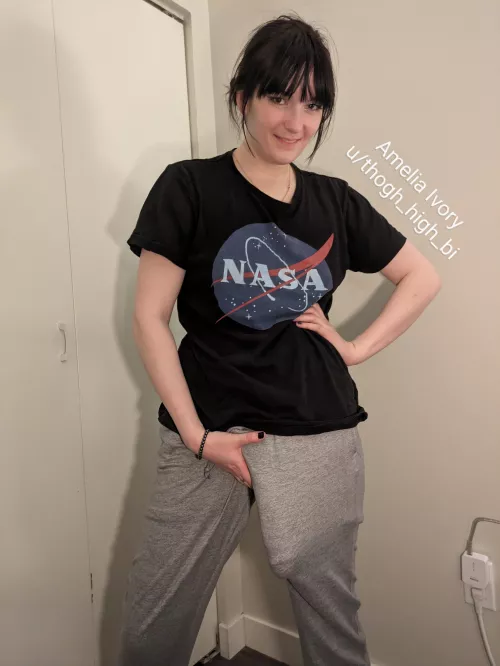 My cock is pretty trapped in these sweatpants. How would you convince me to take it out for you?