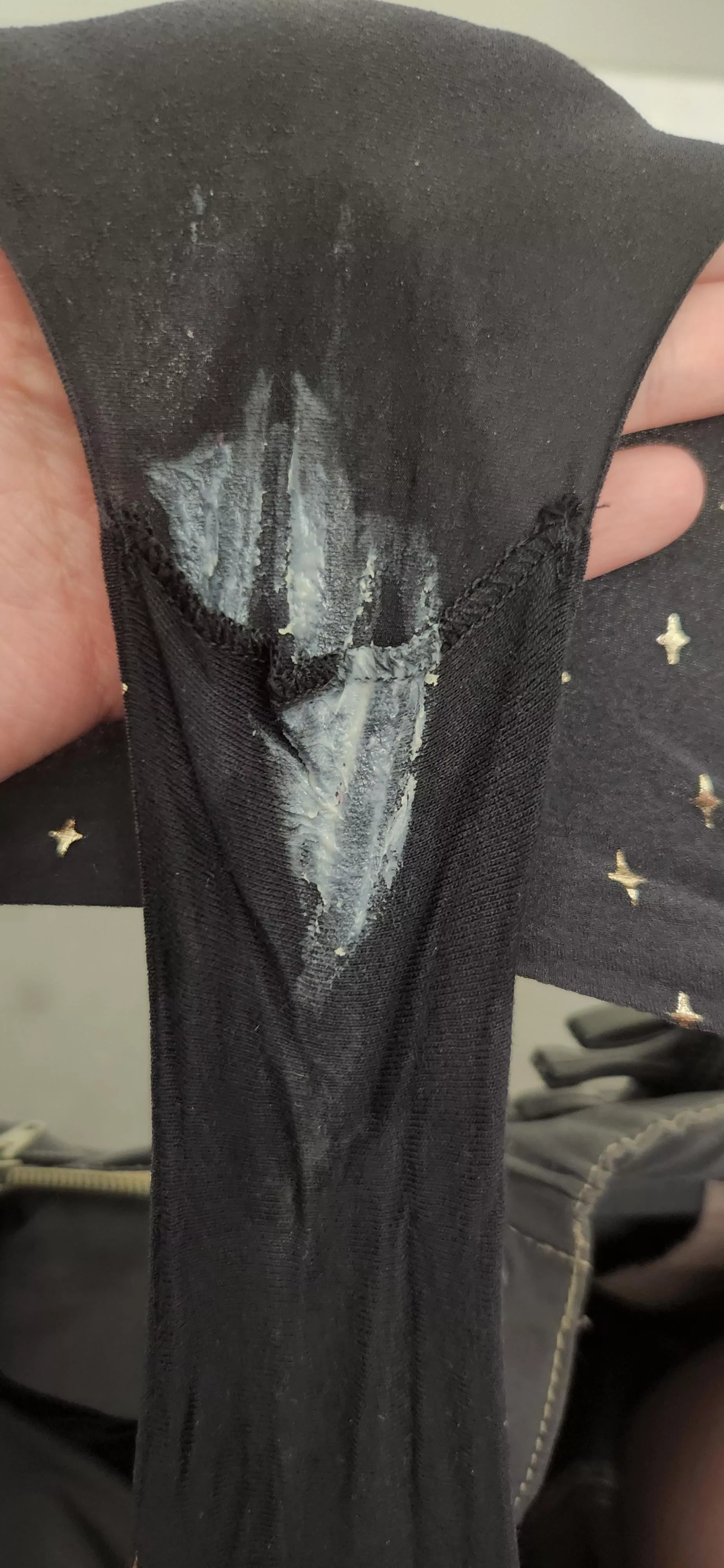 Running around at work all day yesterday and l could feel how wet l was 😅