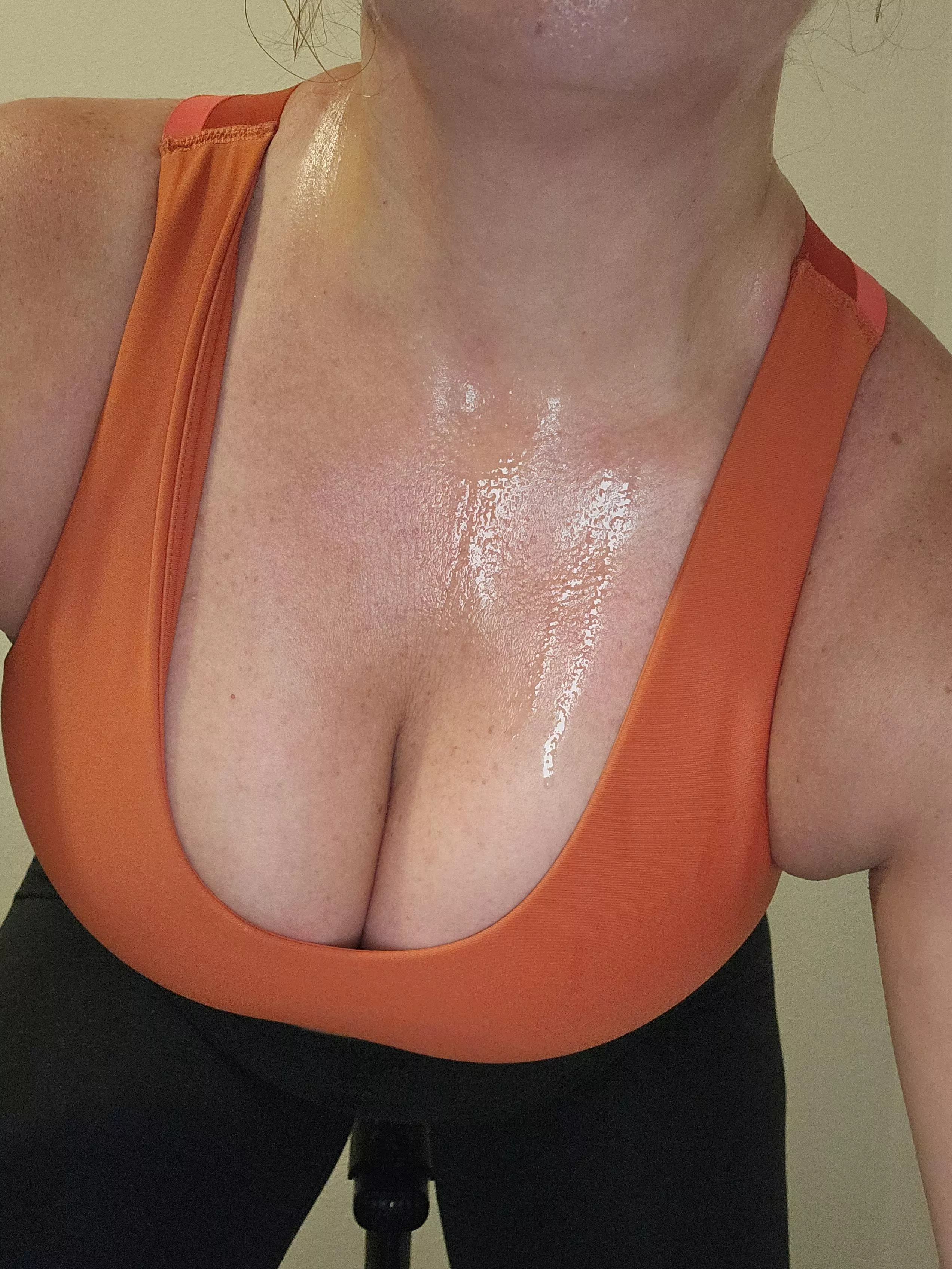 Another sweaty evening on the bike. 🖤 (F)