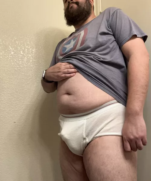 Hey fellas. Happy Tighty Whities Tuesday. Chat group Link 🔗 in bio if you are a bear and into tighty whites. 