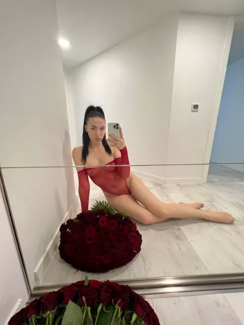 i'm so good looking in red