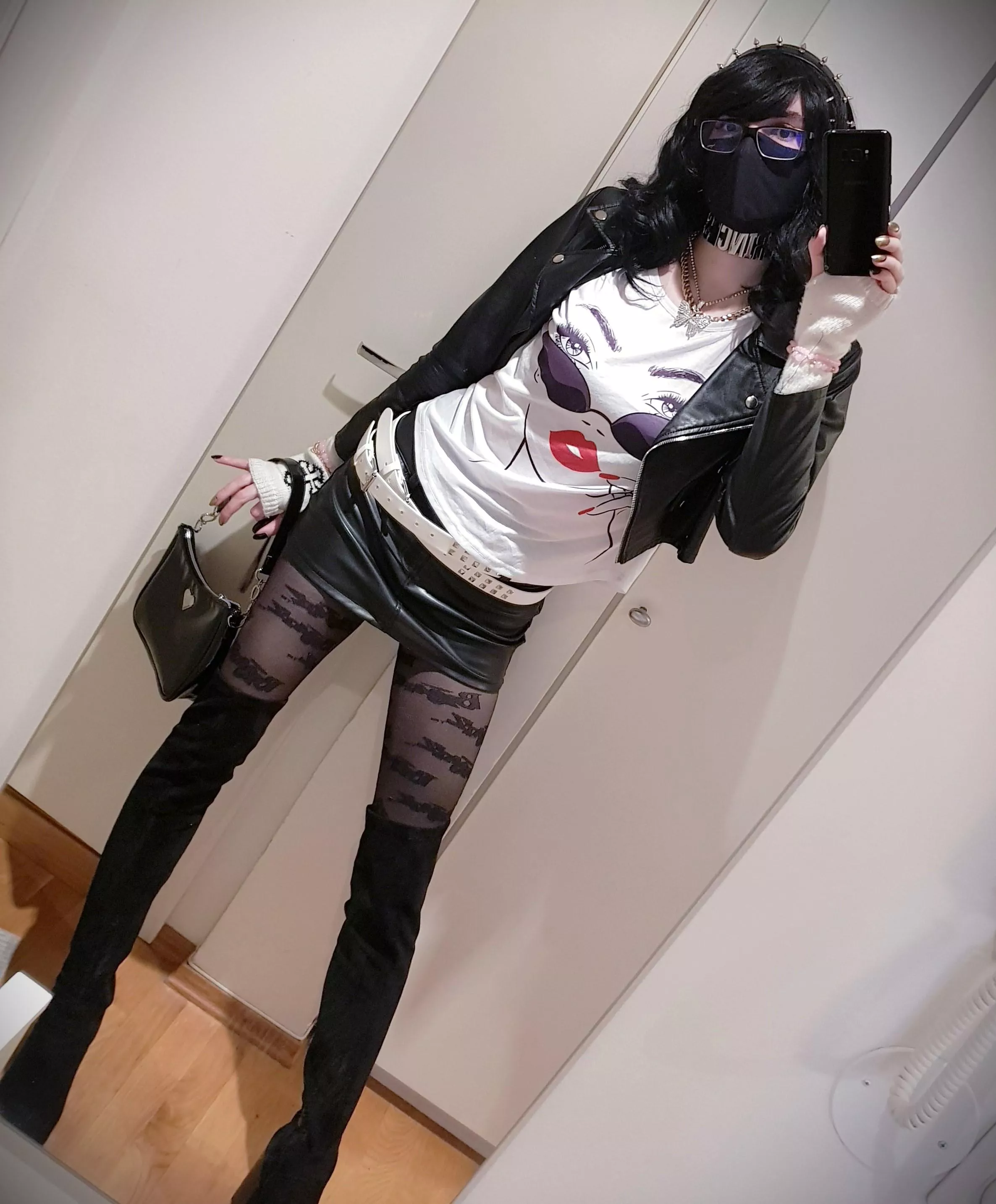 Just me being the average city girl fashionista 😎👌