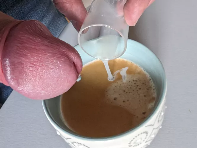 Who wanna share this cofee with me