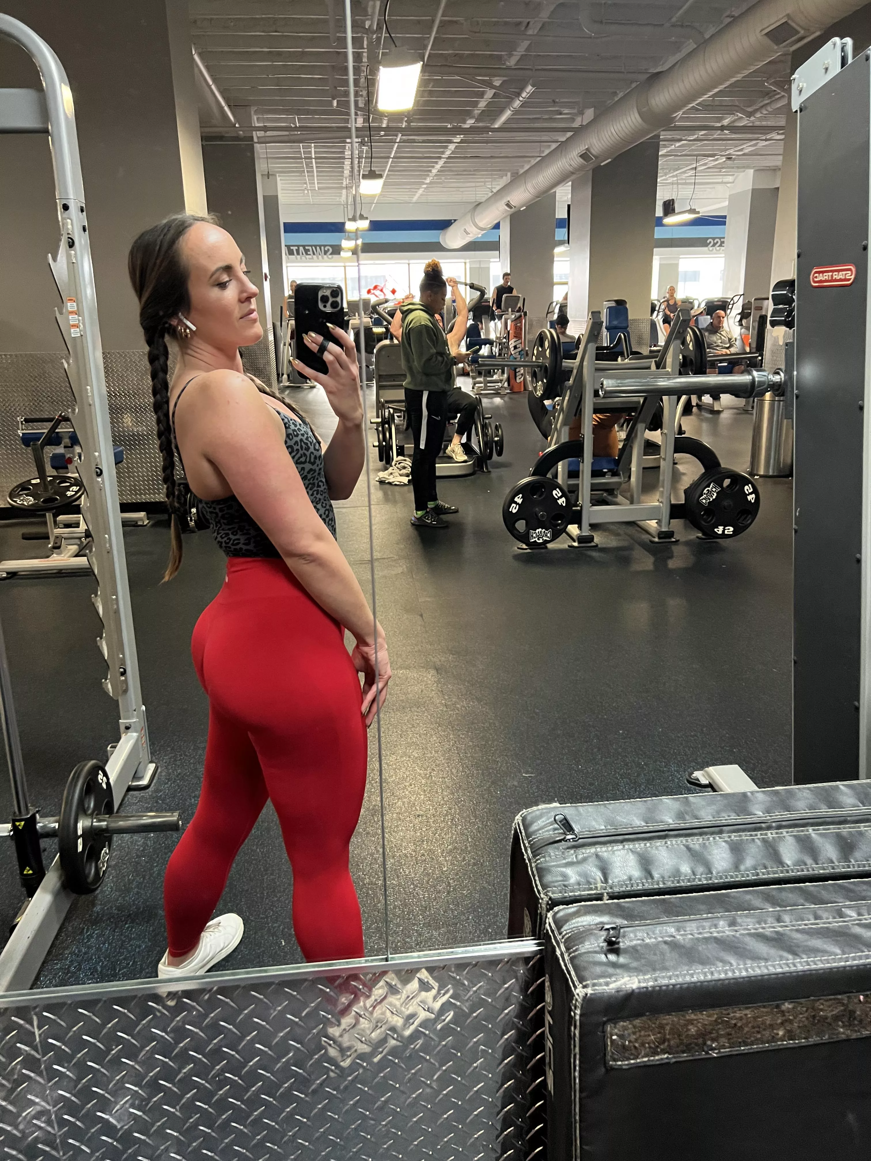 will you spot me for squats?