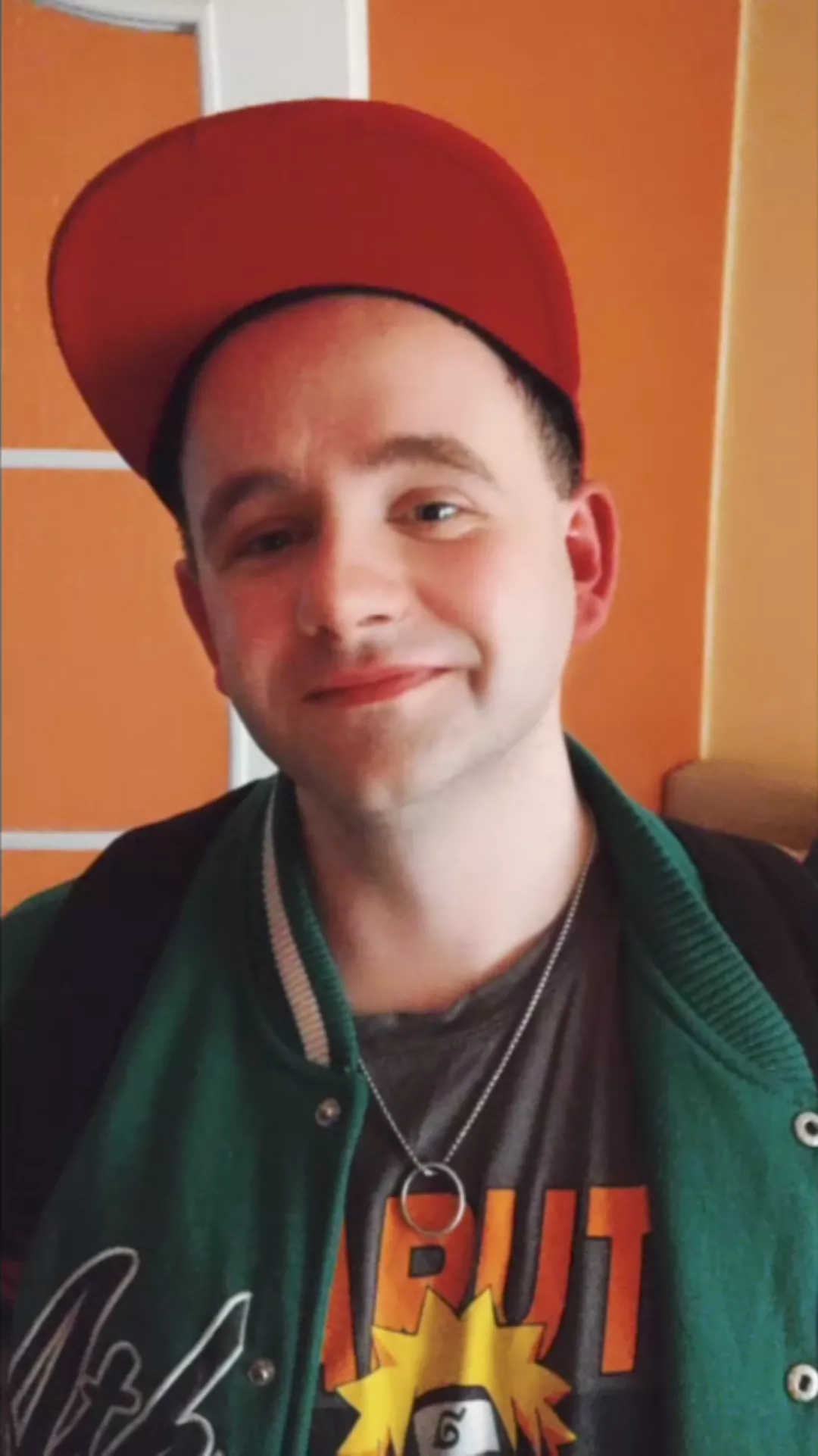 An optimistic person wishes you a happy day! Have a great one! ^^