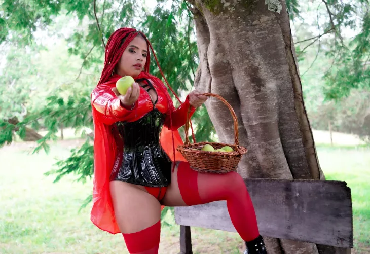 Eat this apple, wolf, and don't touch Grandma and me