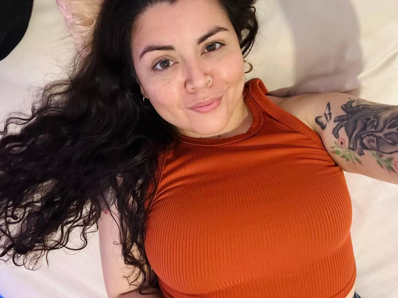 Finishing my day over here [f28]