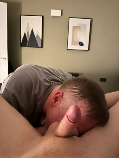 Free BJ service. I will suck you good. All I ask is you are fresh showered and Cúm in my Mouth. Oral fun only. HOST: Gerrard Place / Soho / W1D 5PB.