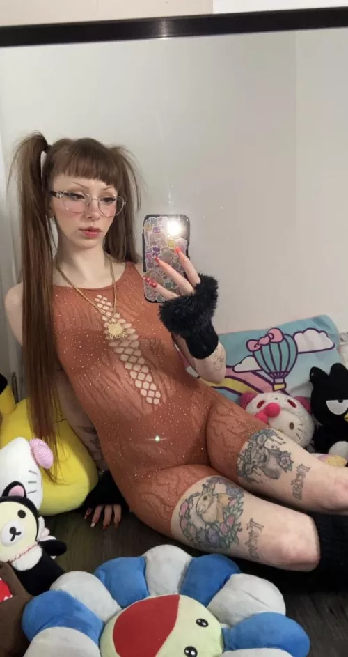 I like my pigtails tight just like me 😇