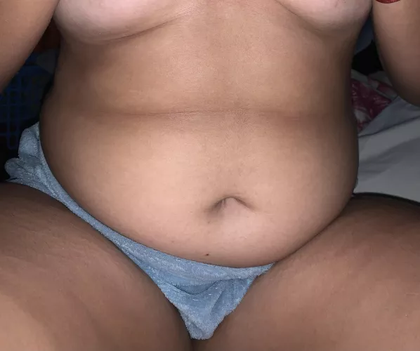 I will always play with my belly🐷🐷🐷🐷🐷🐷🐷🐷