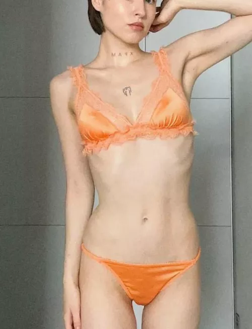 Let’s make this boob bounce