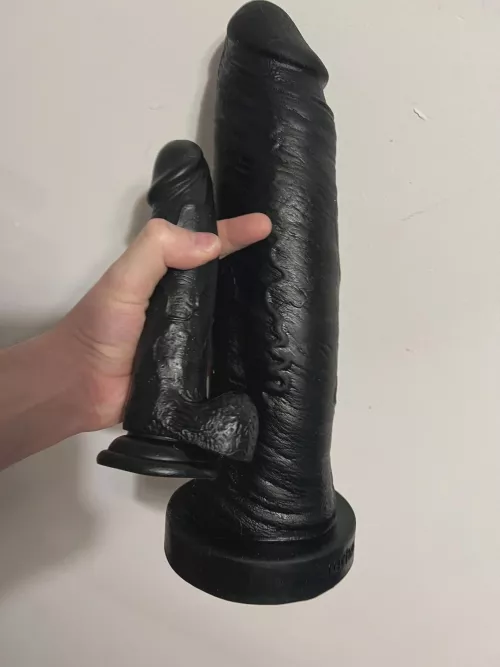 My first dildo from 2019 next to my current max toy. I guess you could say I’ve made progress.
