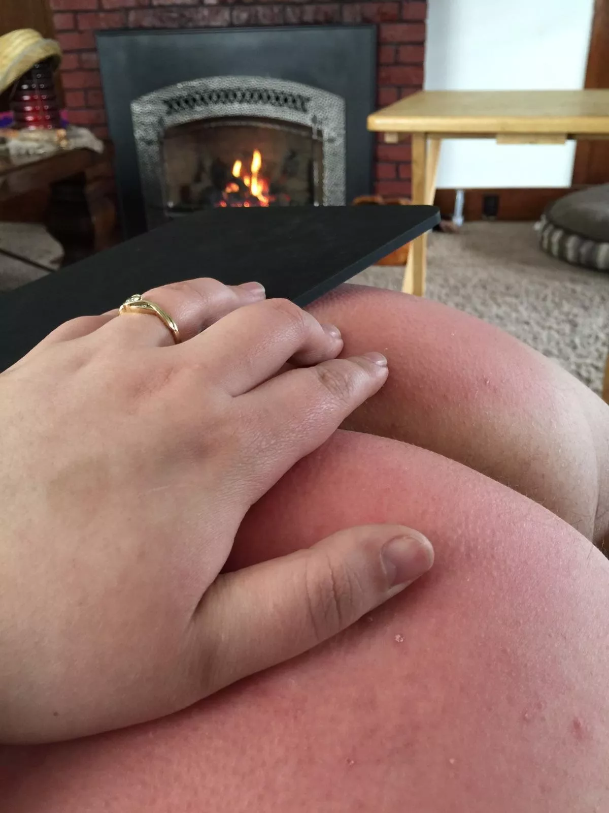 Taking a little break by the fire 🔥 