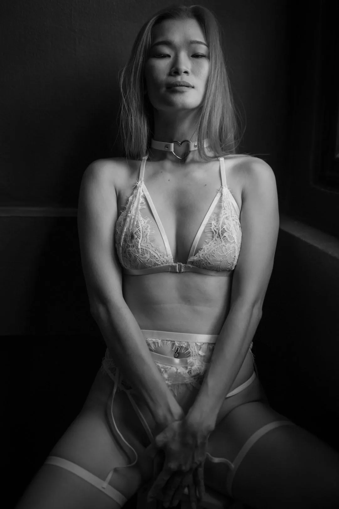 What do you look at first (F 25)