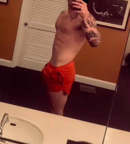 28M Experienced bull for hotwife in Raleigh, NC