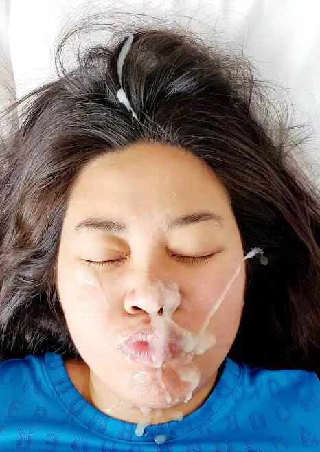 All over me & in my hair ❤️