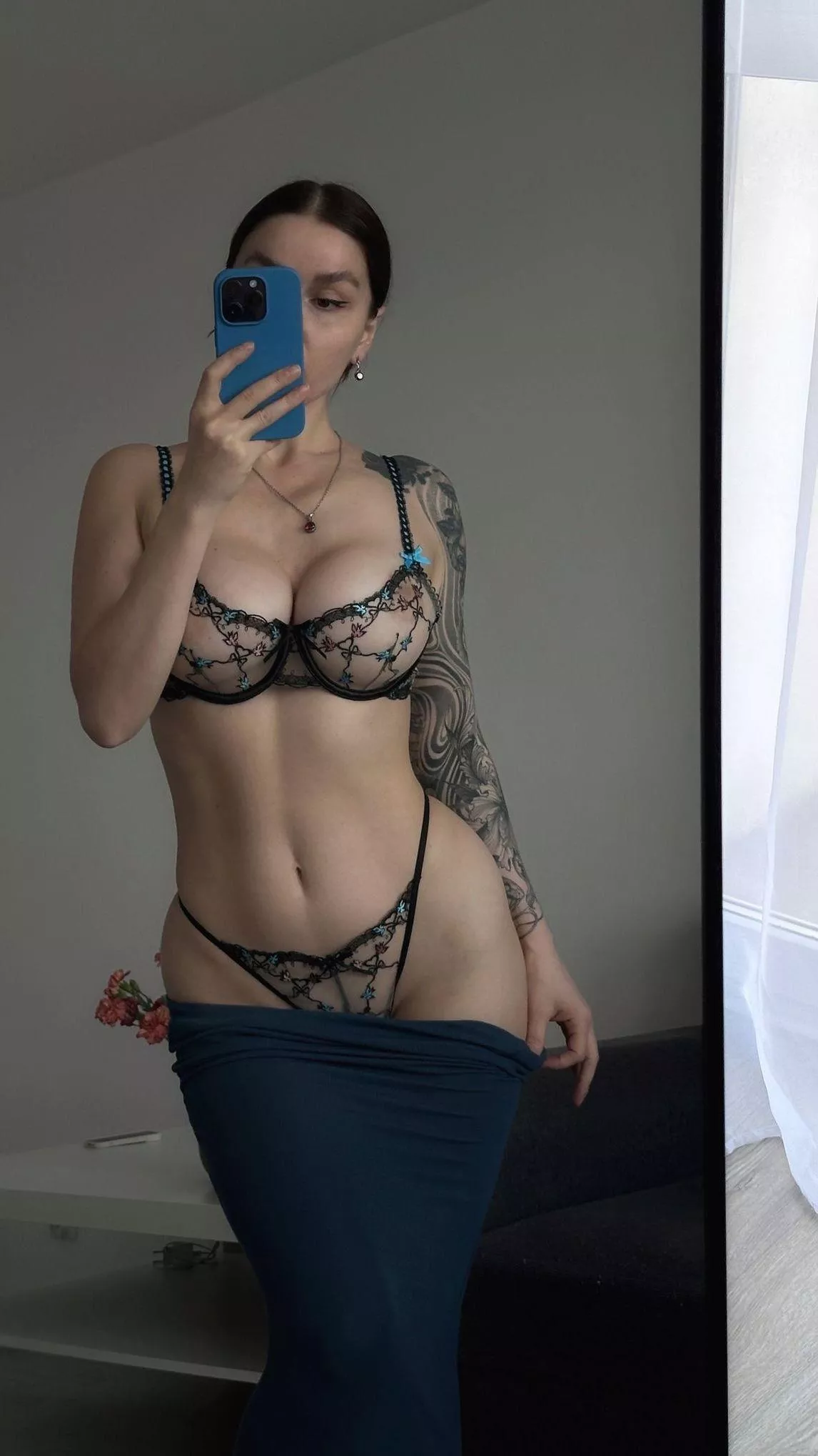 Cum fill me up daddy ️