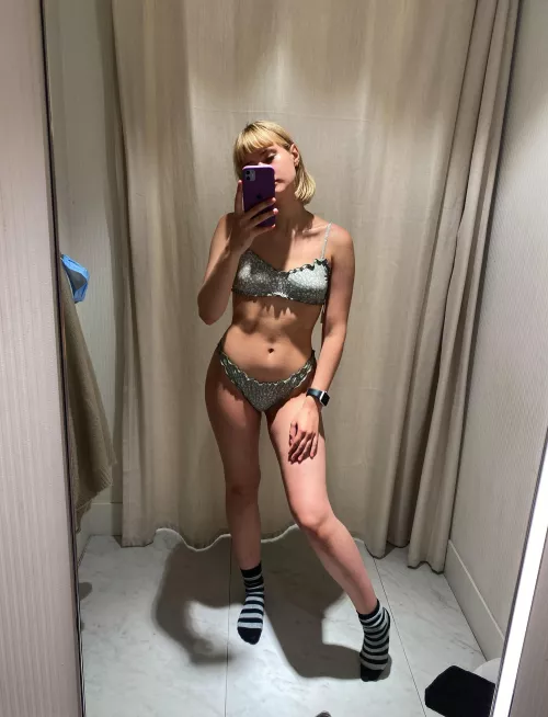 [F] Now that's what I call a good shopping day