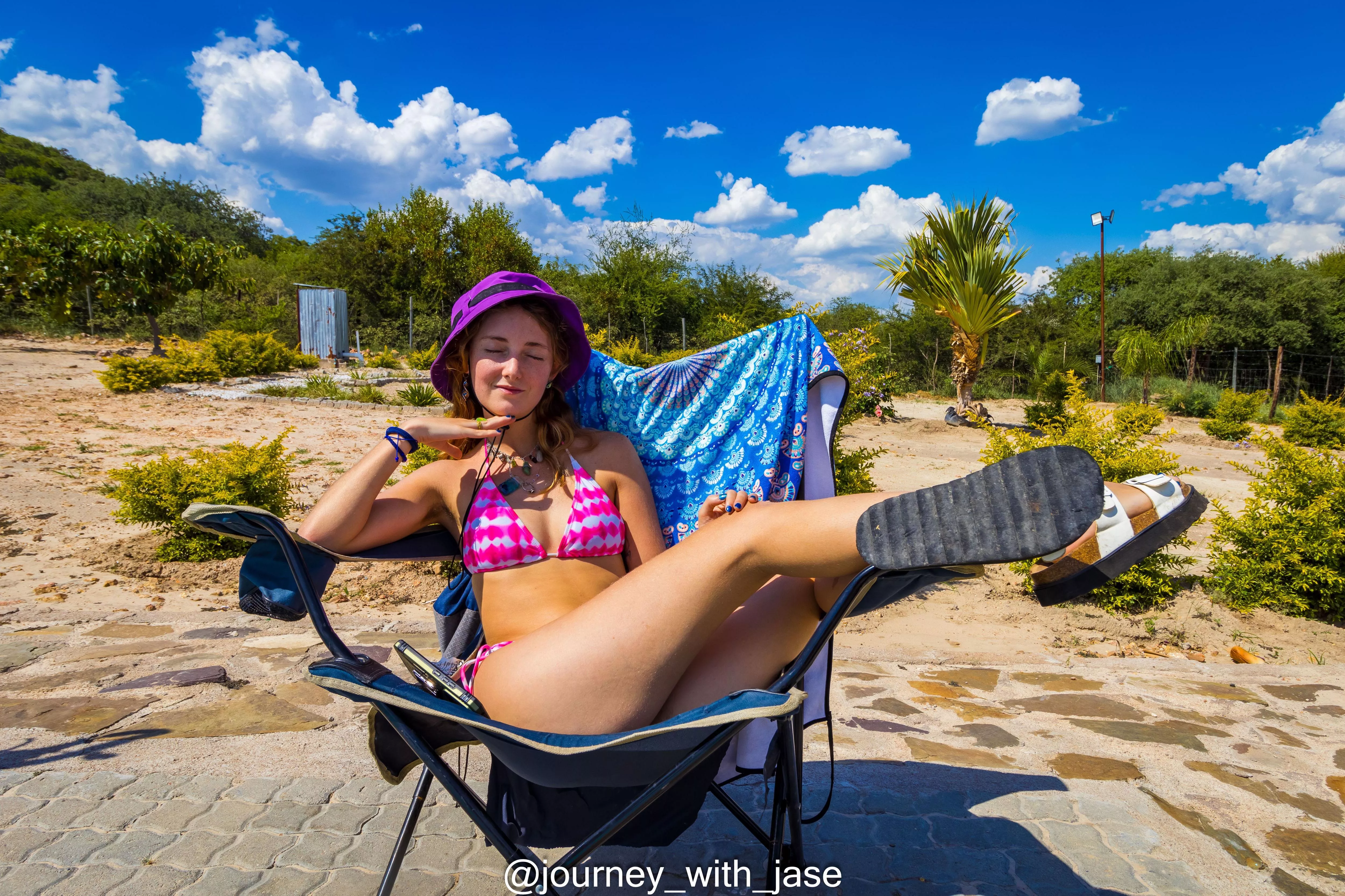 Flaunting my bikini bod with confidence. [18F]