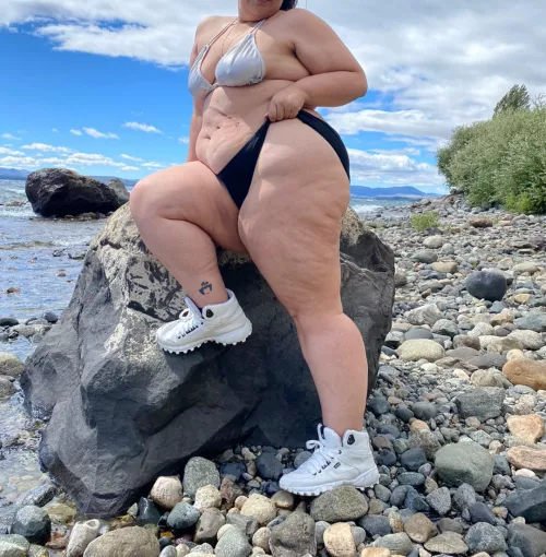 All is perfect! Nice view