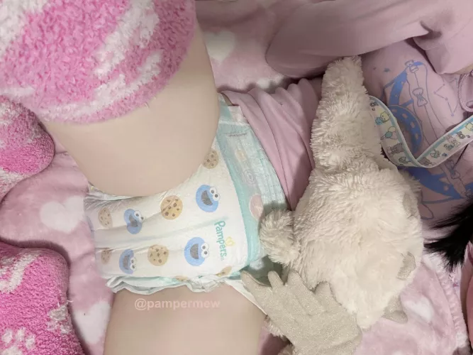 certified pamper-filler >:3