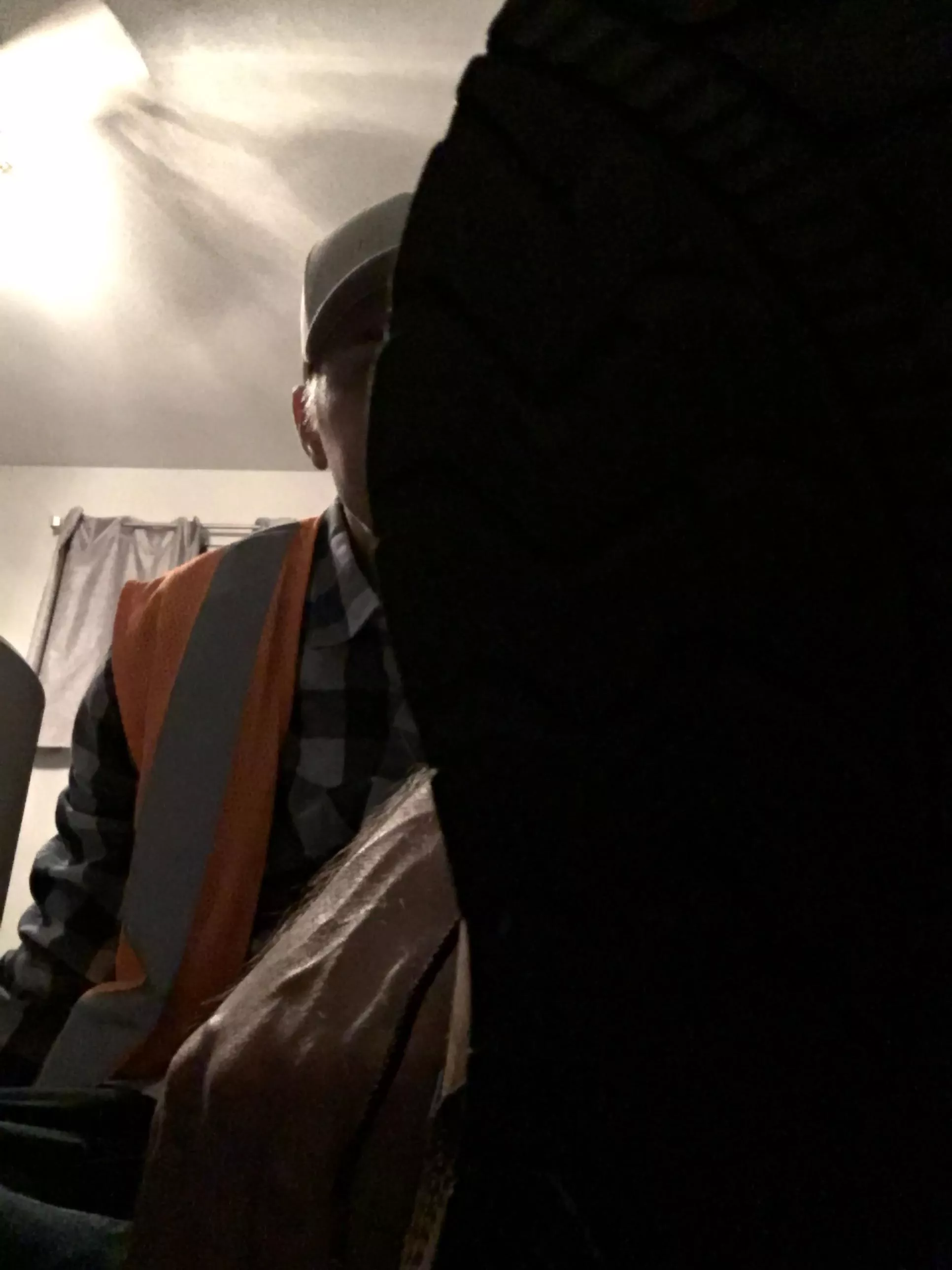 Do women like men that wear boots to work?