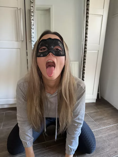 This slutty wife is always ready for some good action