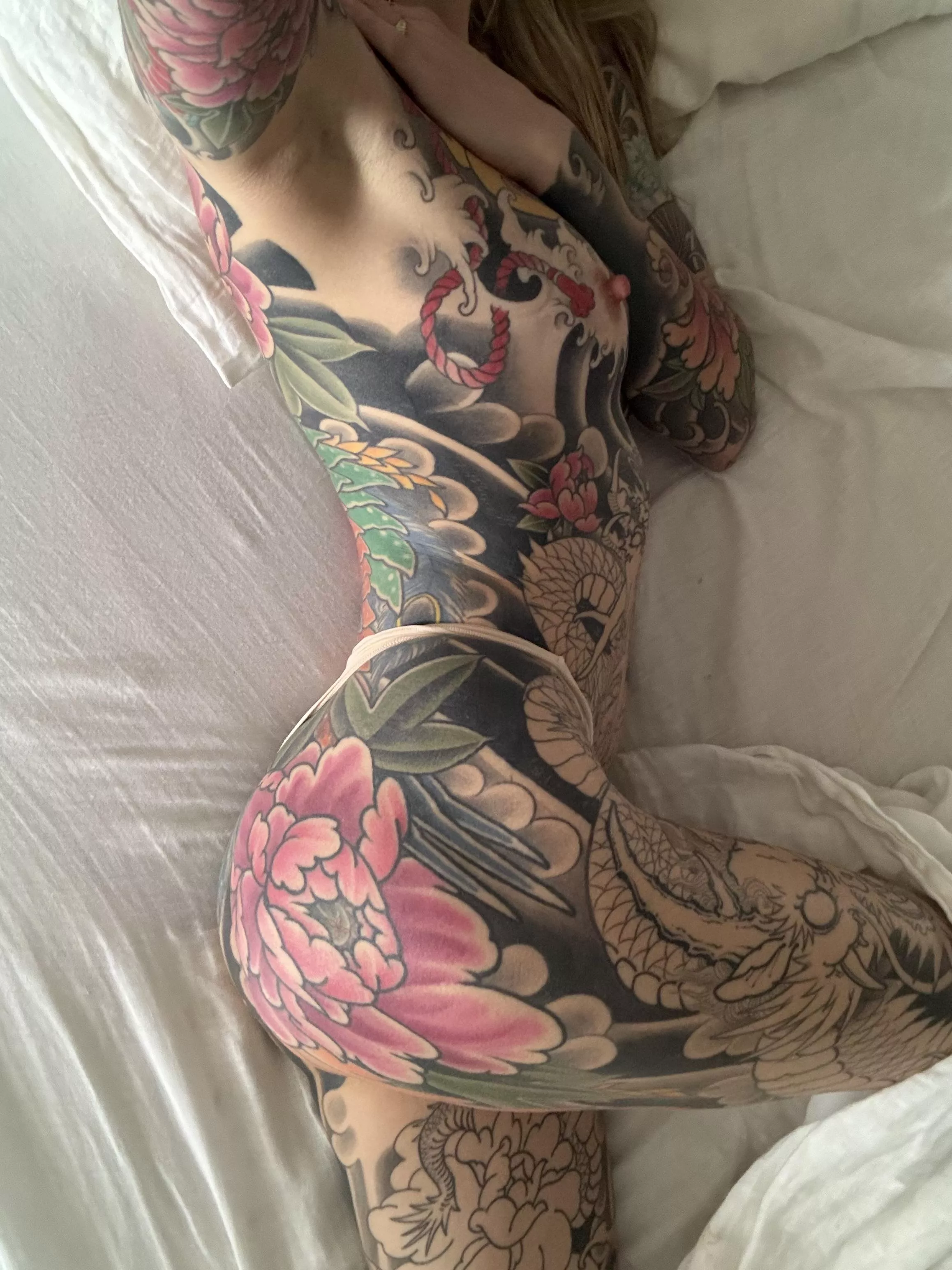 Come be my big spoon and give me your cock 